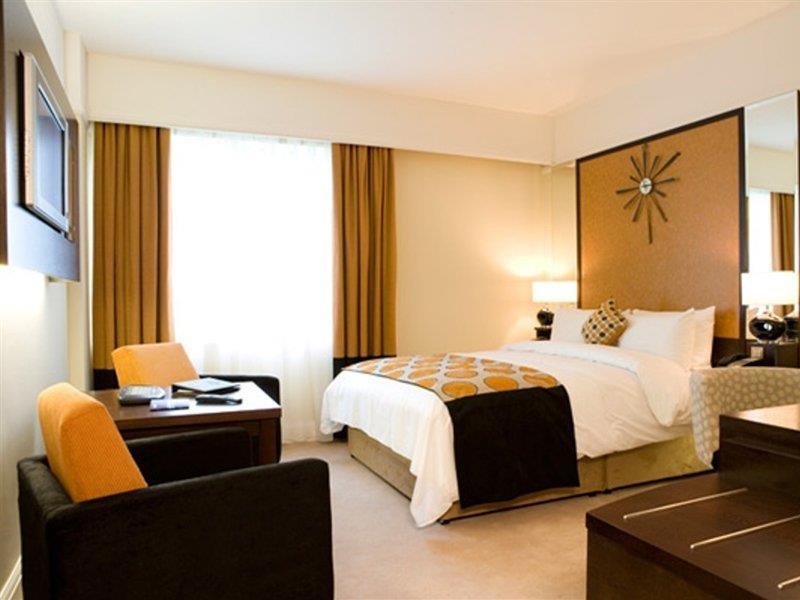 Carlton Hotel Blanchardstown Εξωτερικό φωτογραφία